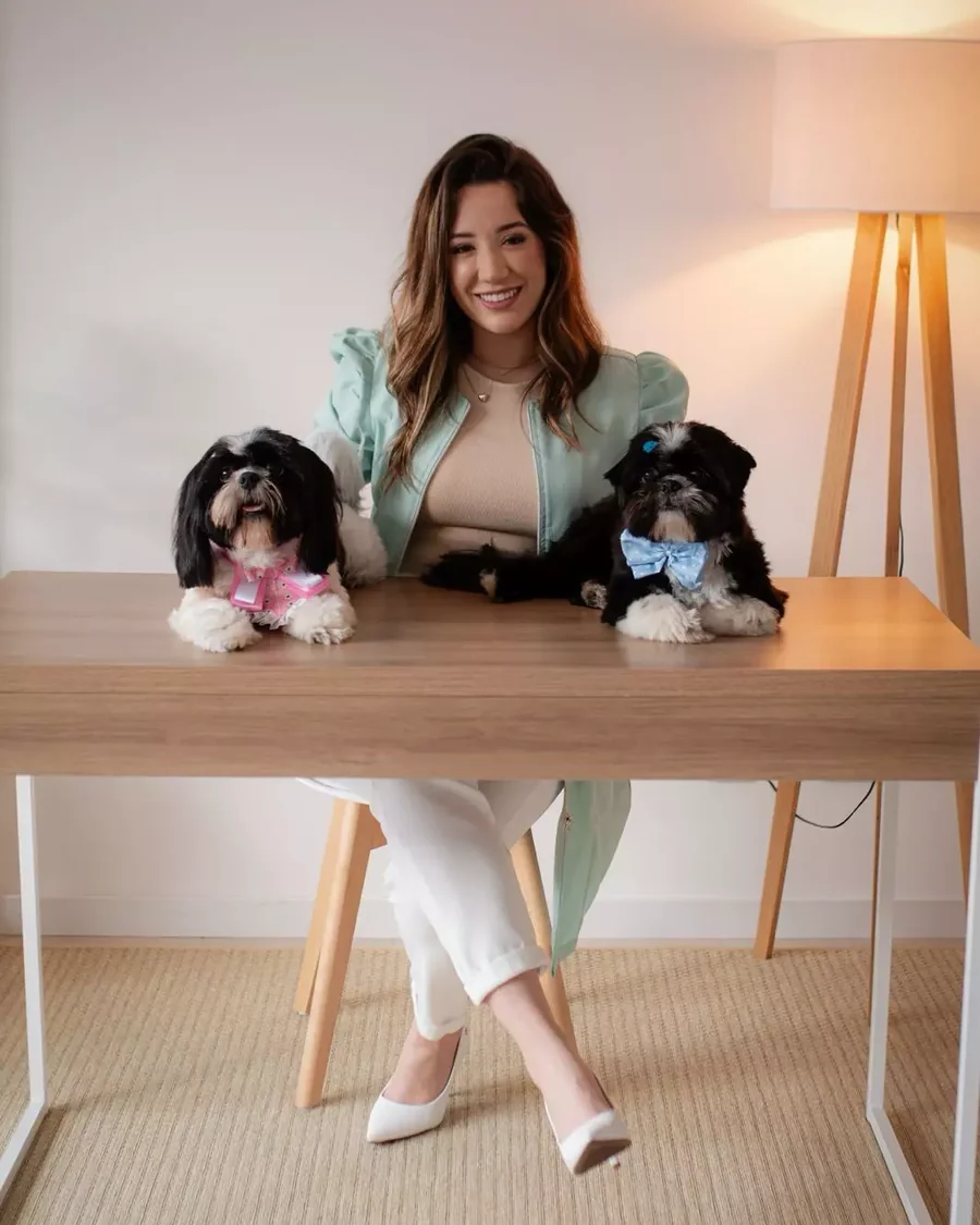 Dra. Letícia, médica-veterinária especialista em nefrologia e urologia